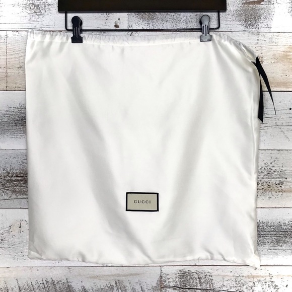 Gucci Red Quilted Medium Marmont Tote 524578 Bag - Picture 16 of 16